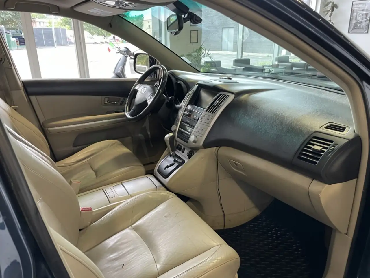 Lexus RX снимка Lexus RX