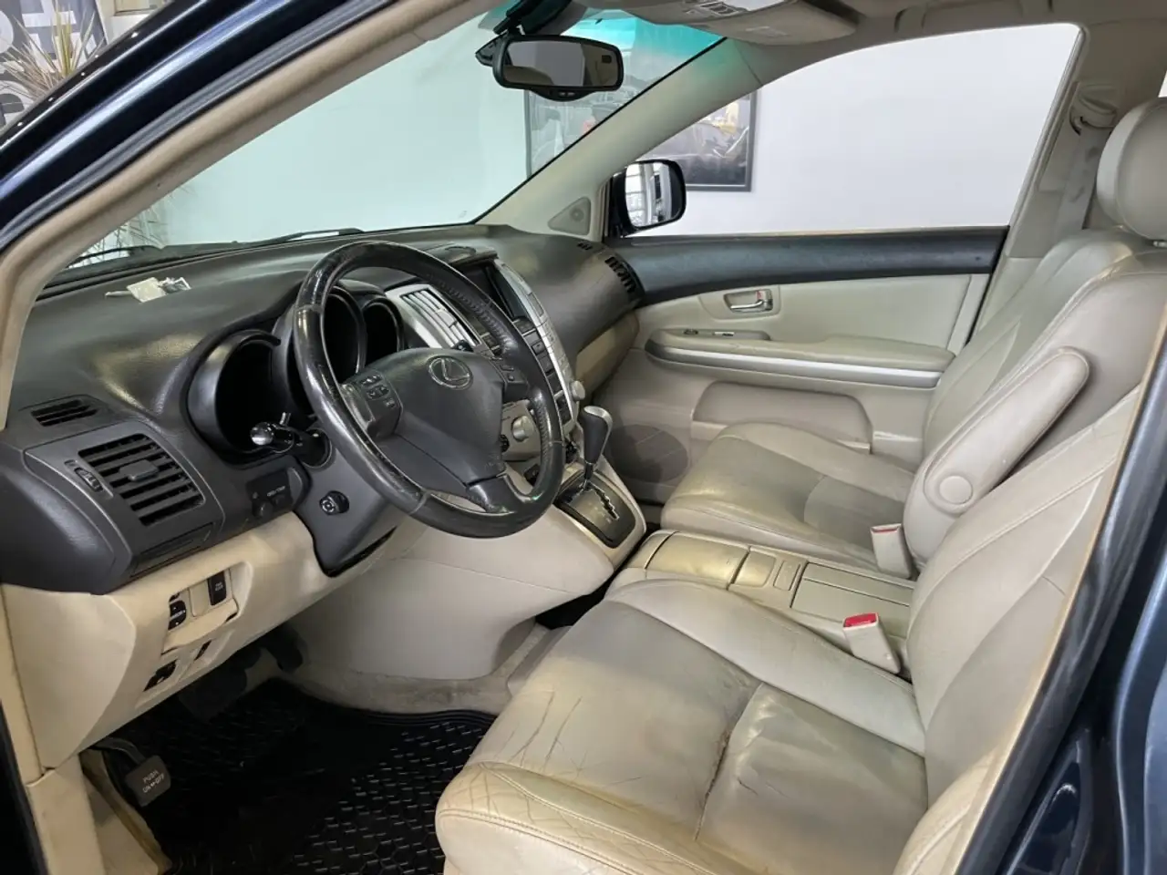Lexus RX снимка Lexus RX