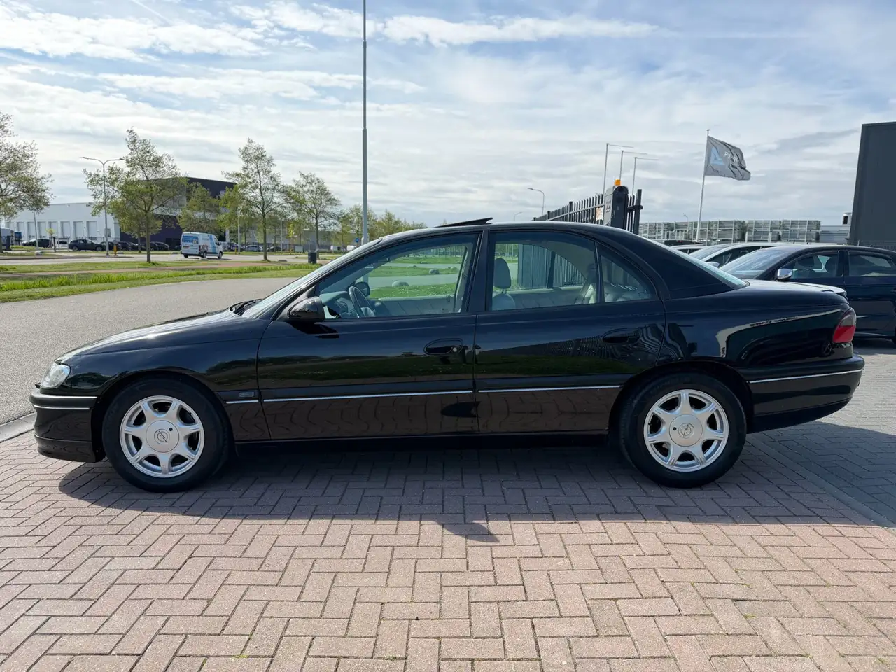 Opel Omega 3.0i V6 Sport MV6 Uniek! Youngtimer Top staat!, foto 9