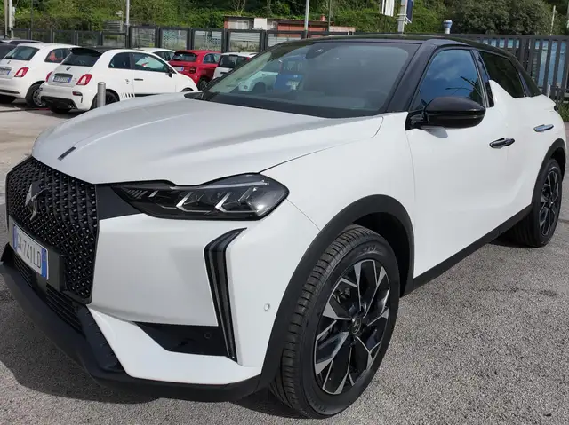 DS Automobiles DS 3 DS3 2023 DS3 1.5 bluehdi Etoile 130cv auto