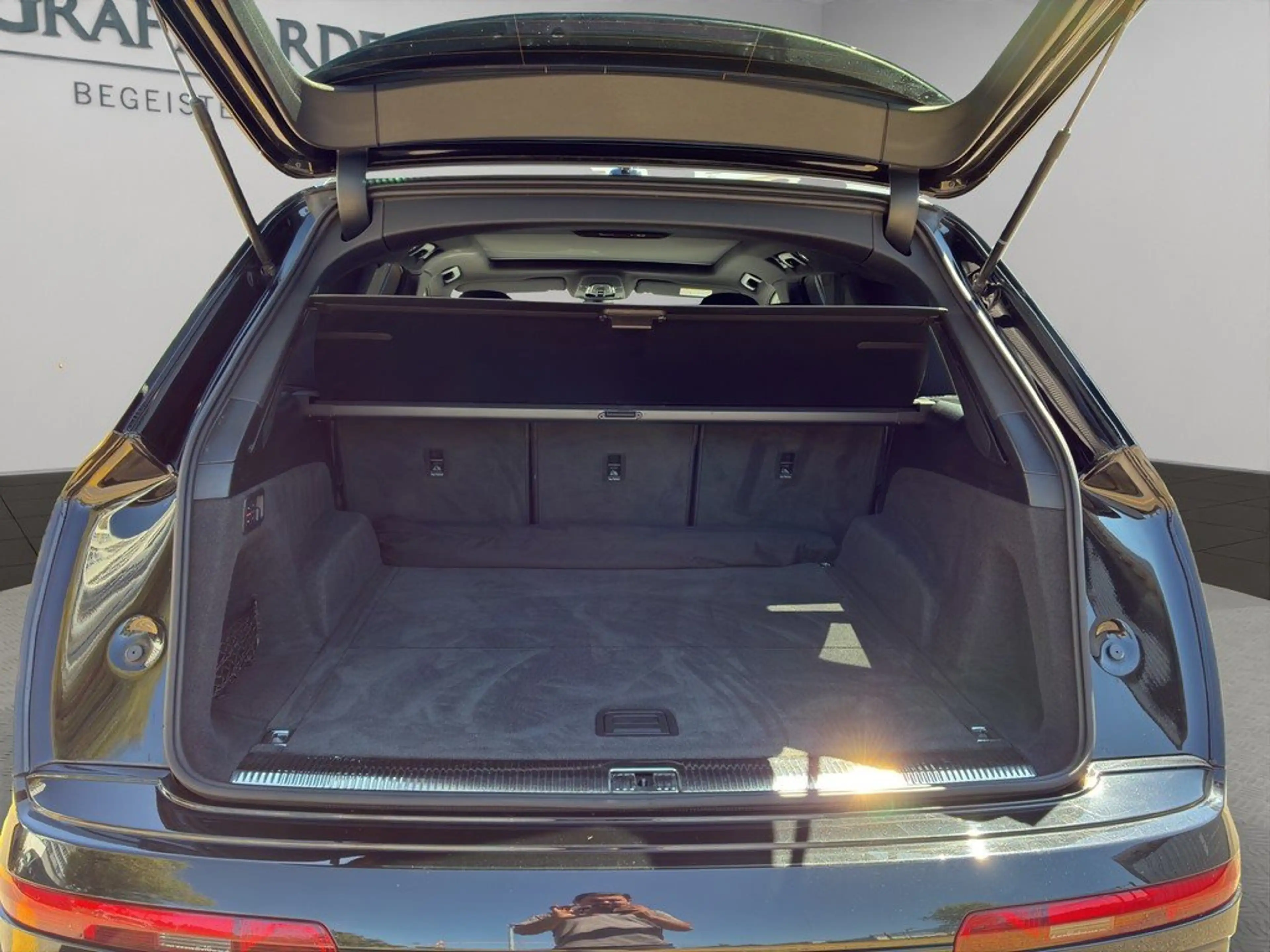 Audi Q7 50 TDI qu. Matrix ACC Kamera AHK Pano Navi — photo 15