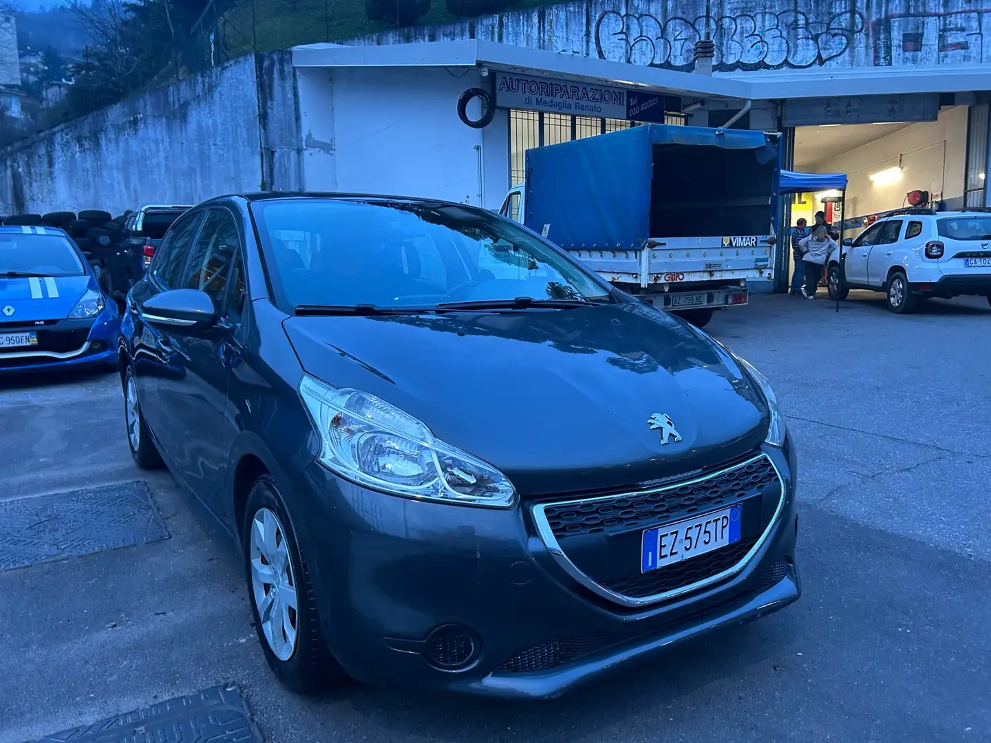 Peugeot 208 5p 1.0 puretech (vti) 12v Active Grau - 2