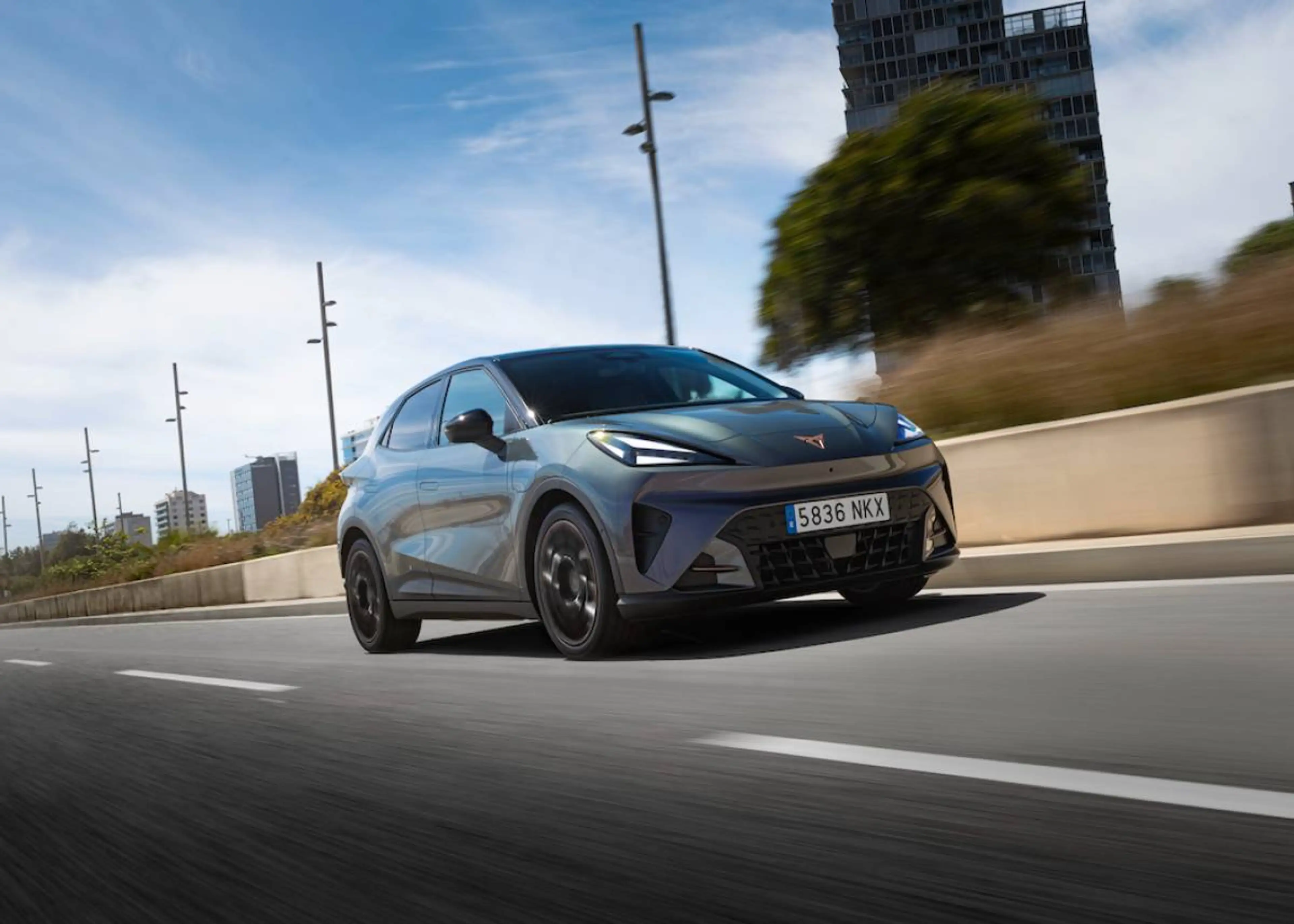 CUPRA Raval Raval 99 kW/37 kWh Plus AHK Wärmepumpe