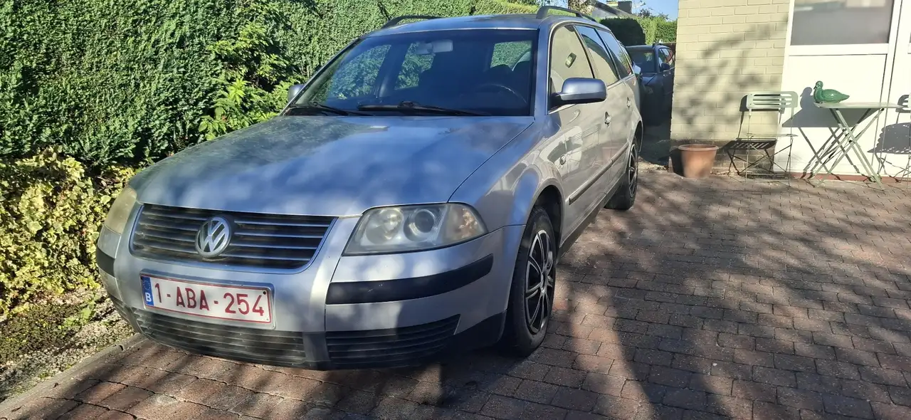 Volkswagen Passat 1.9 TDI - 130 Confort, foto 8
