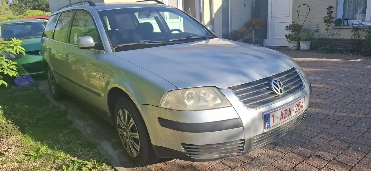 Volkswagen Passat 1.9 TDI - 130 Confort, foto 4