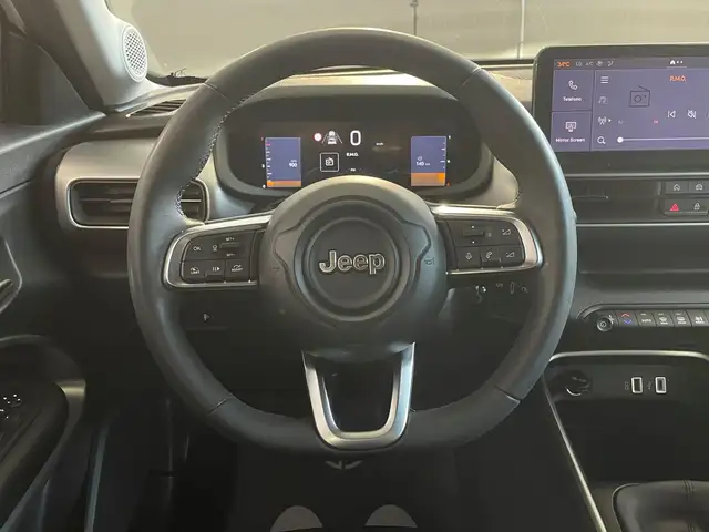 Jeep Avenger view 12