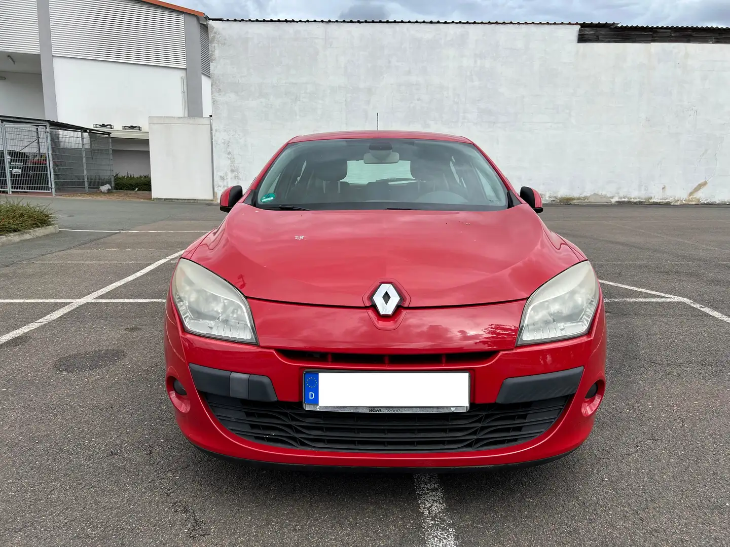 Renault Megane Authentique Klimaautomatik/6 Gang/Elektr.Fenster Rot - 2