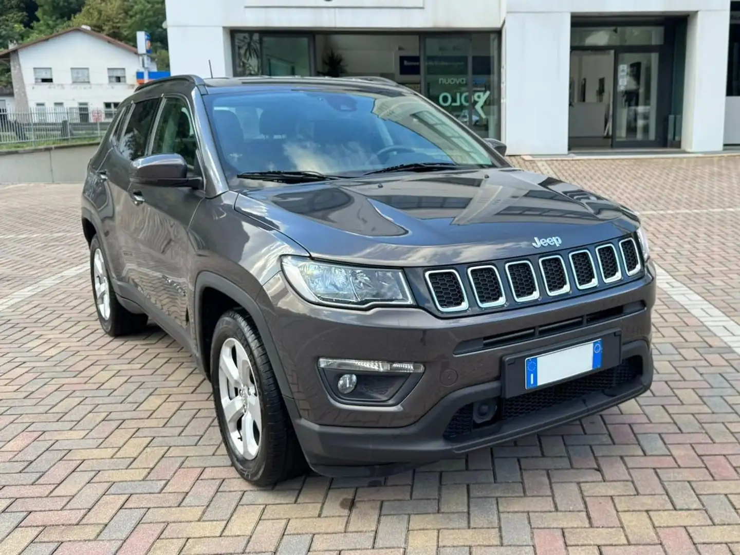 Jeep Compass 1.6 Mtj Longitude Gris - 2
