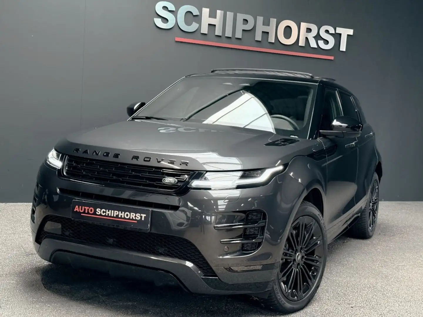 Land Rover Range Rover Evoque P270e Dynamic SE Limited EditionBlack PackPanorama Grijs - 1