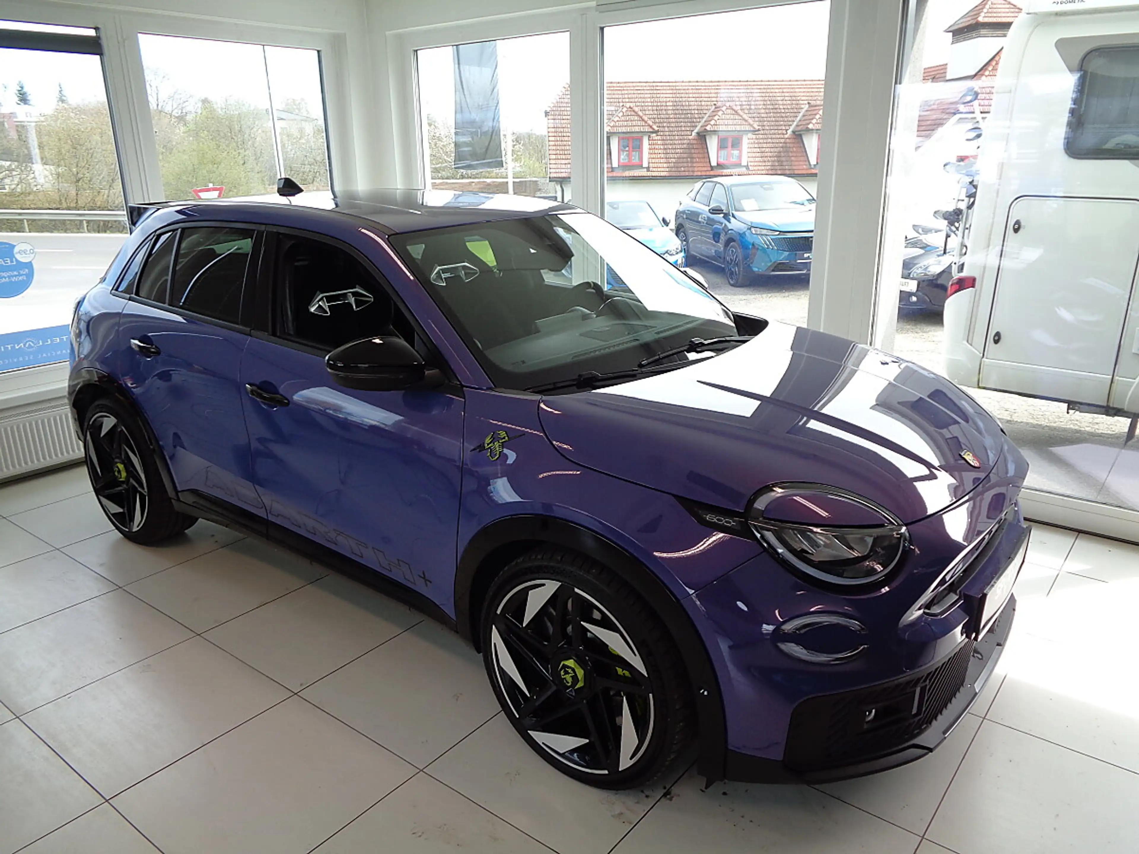 Abarth 600e Scorpionissima - SONDERMODELL mit 280PS - 54 kWh — photo 2