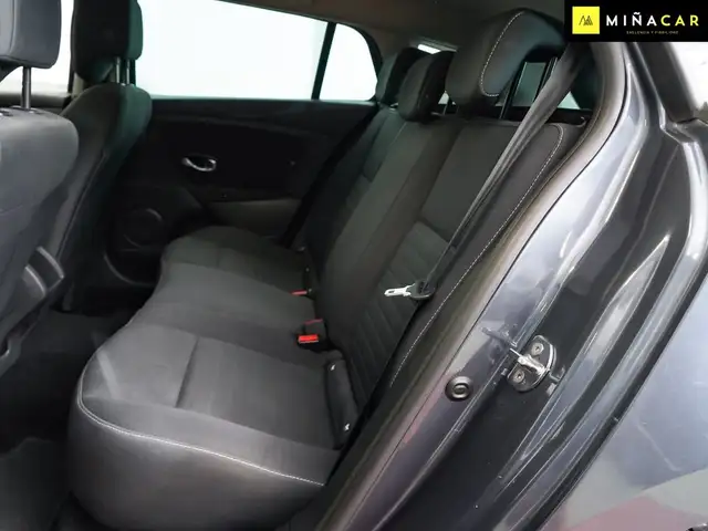 Renault Megane view 7