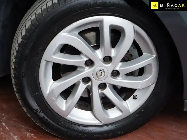 Renault Megane view 21