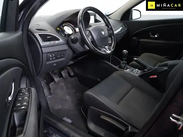 Renault Megane view 12