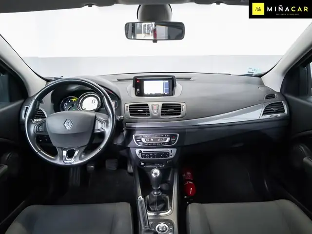 Renault Megane view 5