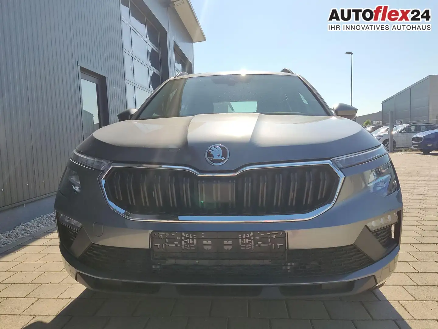 Skoda Kamiq 130 Jahre 1.0 TSI 116 PS 5Jahre-Garantie-Anhäng... Gris - 2
