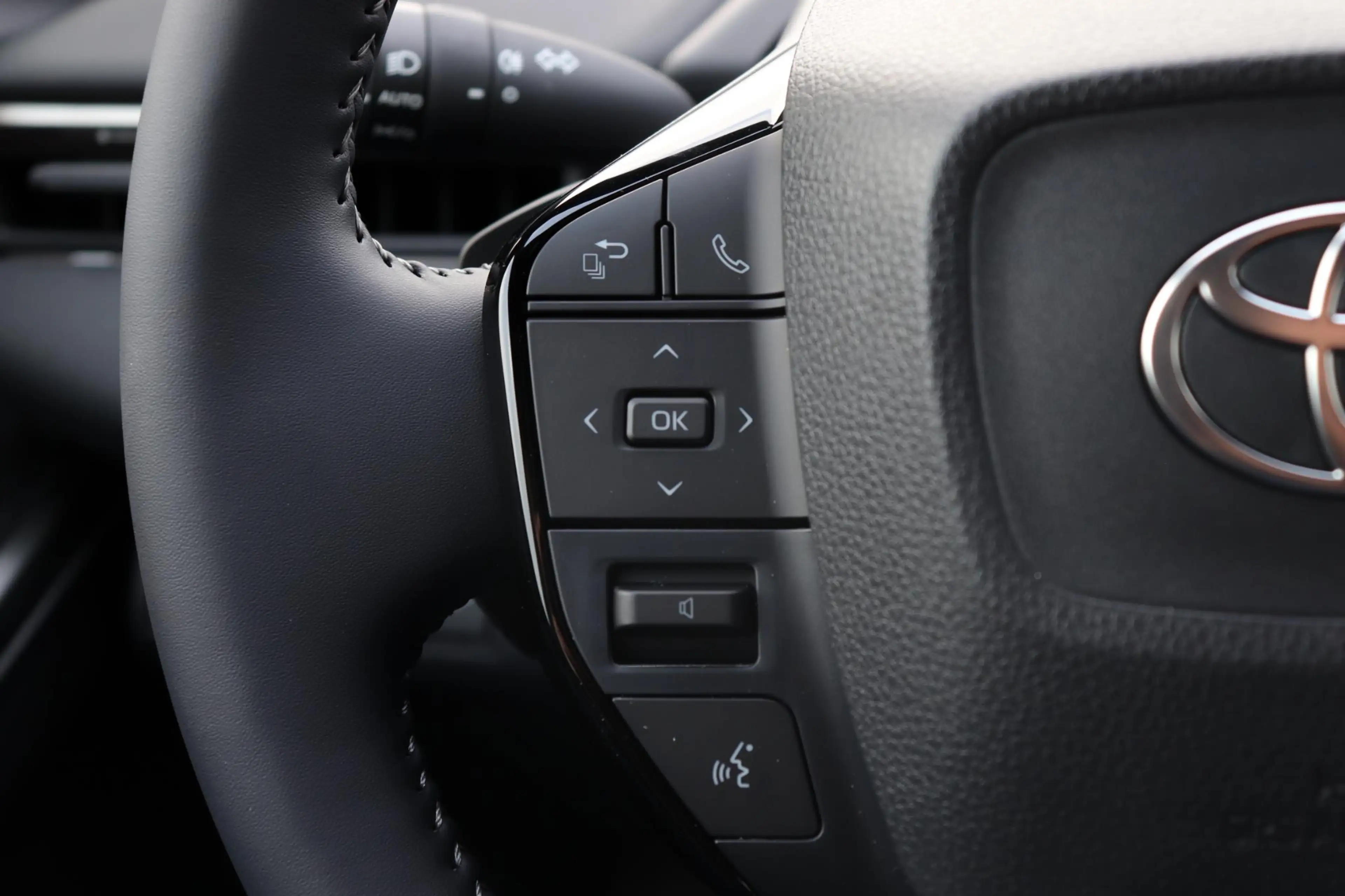 Toyota bZ4X Dynamic 73 kWh, Leverbaar in 2026 Apple Carplay/An — photo 14