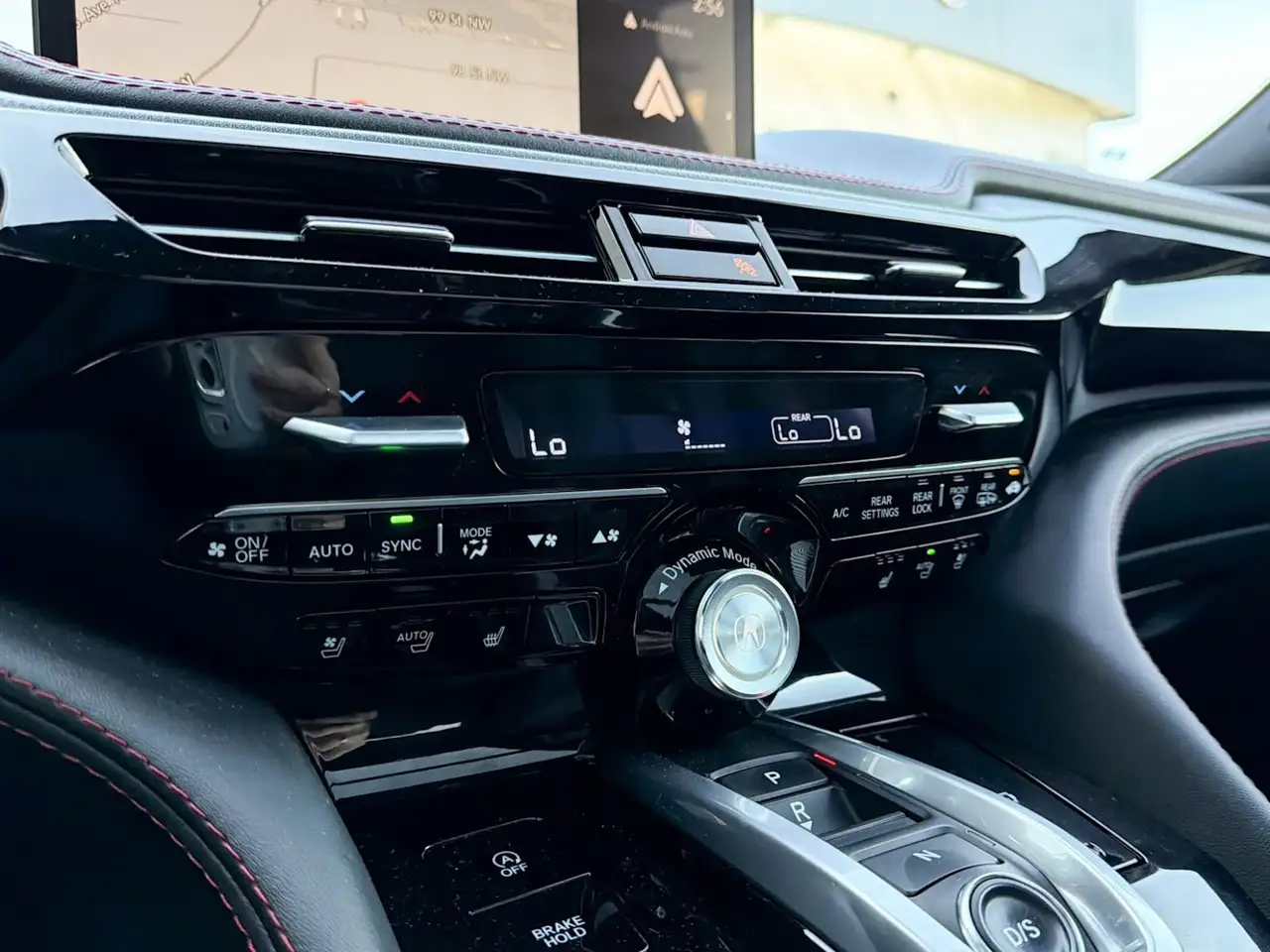 Acura MDX снимка Acura MDX