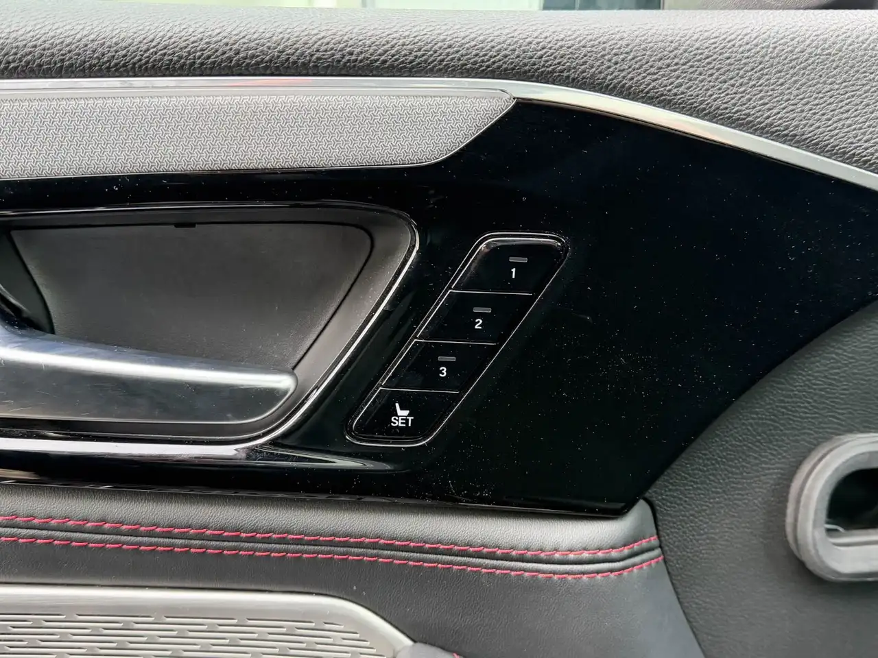 Acura MDX снимка Acura MDX