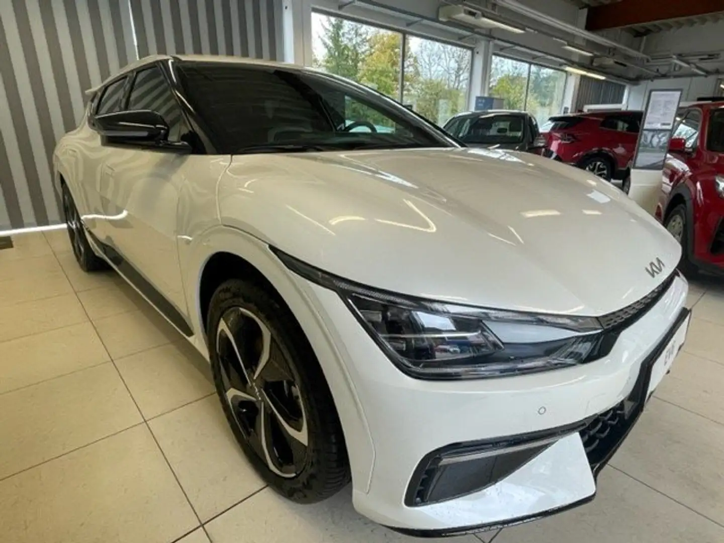 Kia EV6 RWD 77,4kWh GT-Line Aut. Weiß - 2