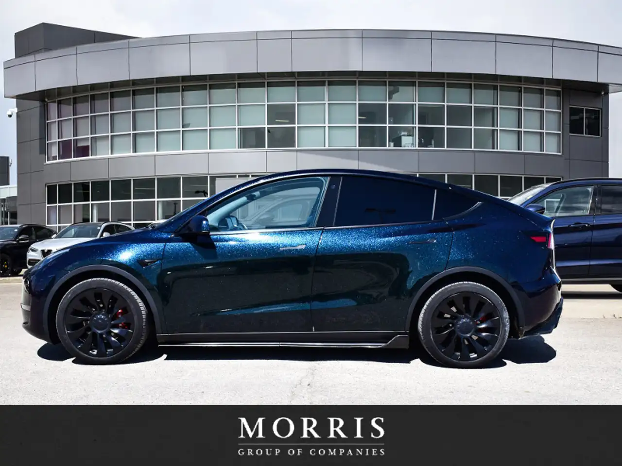 Tesla Model Y снимка Tesla Model Y