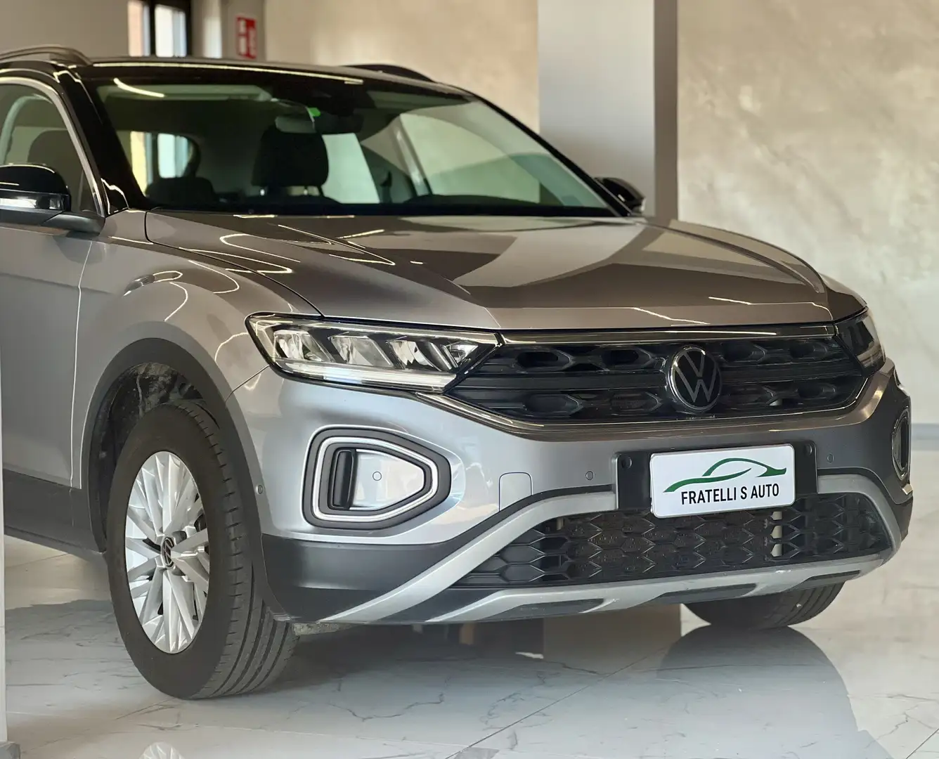 Volkswagen T-Roc 1.5 TSI Style DSG Cambio Automatico - 2022 Argento - 1