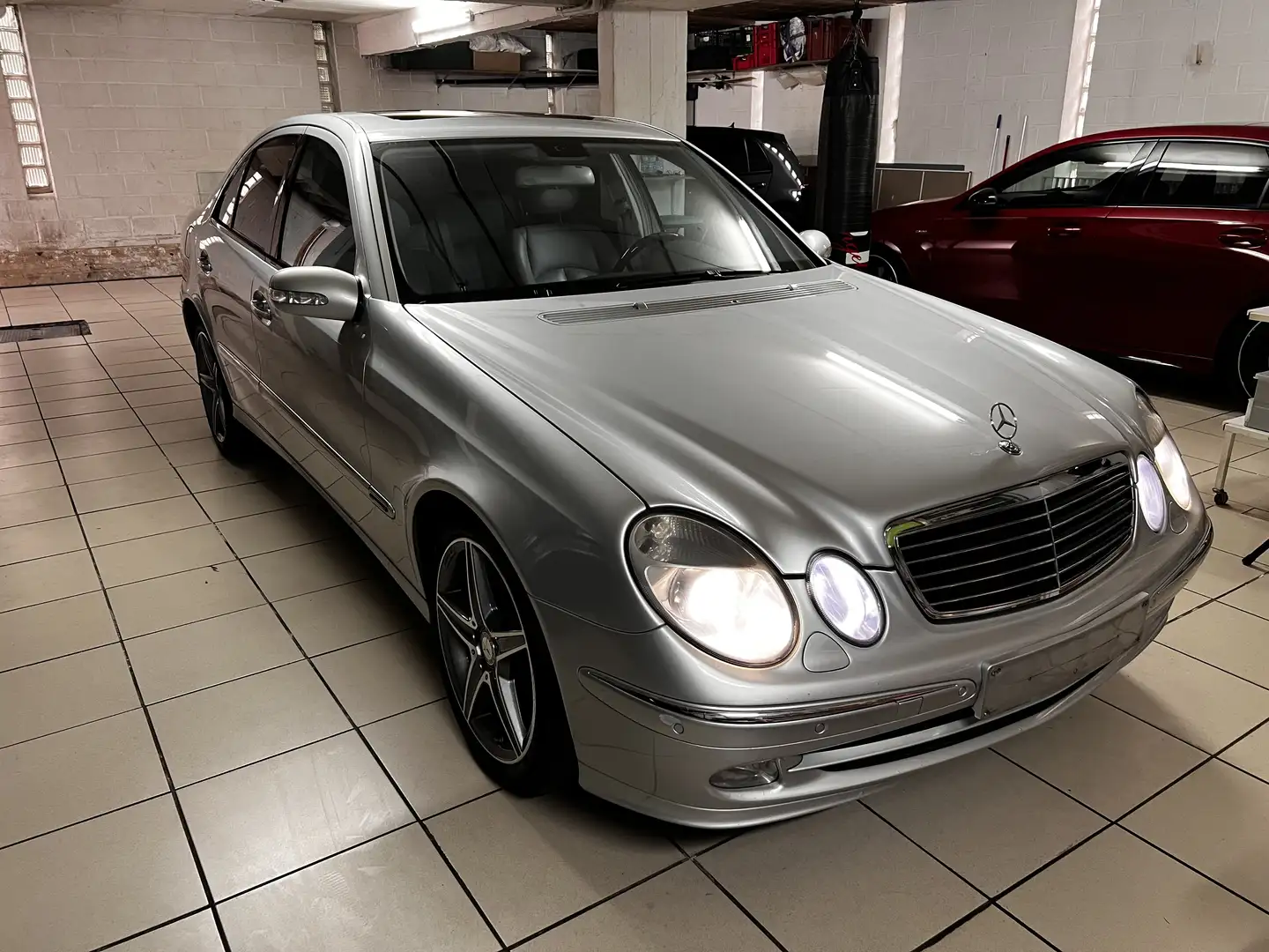 Mercedes-Benz E 270 CDI Avantgarde - 2