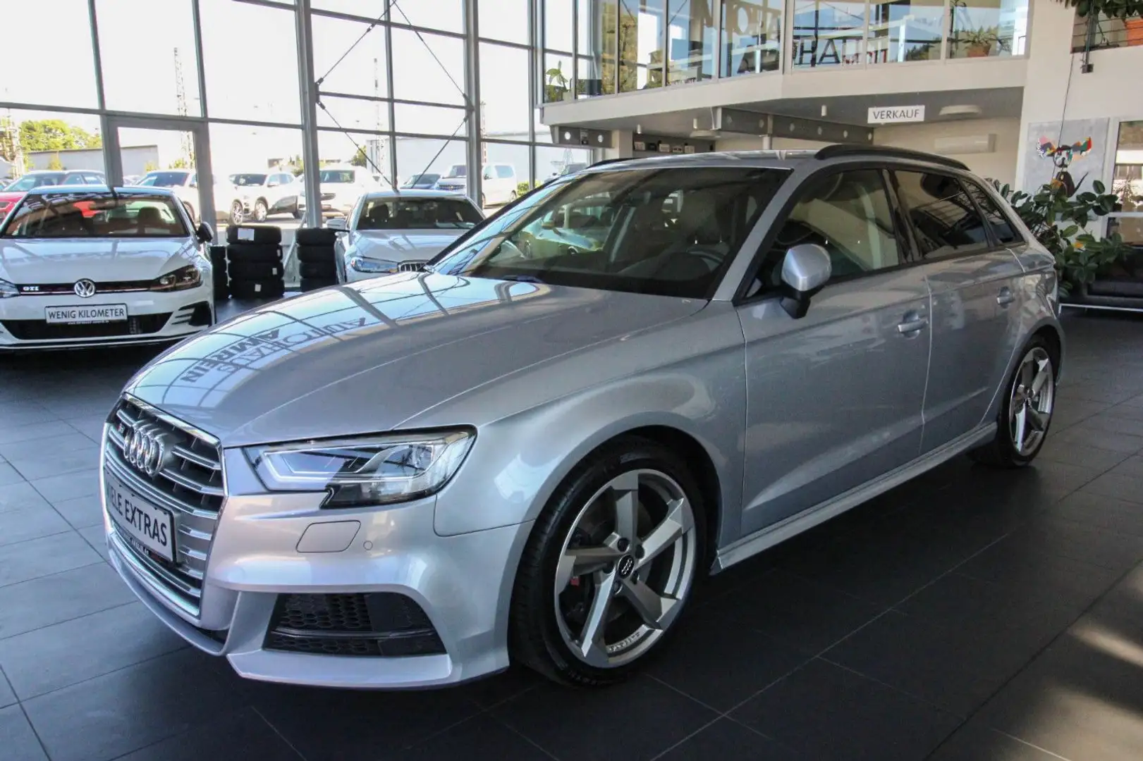 Audi S3 Sportback S tronic quattro/Matrix/Virtual/B&O Silber - 1