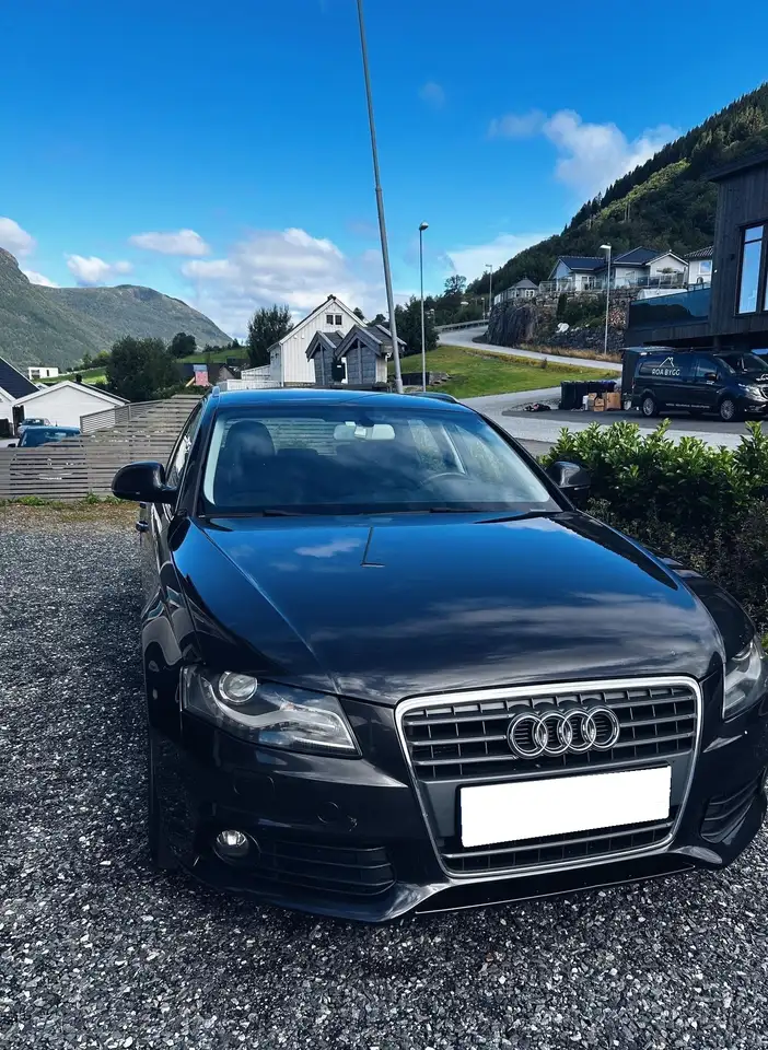 Audi A4 2.0 TDI Advance Edition Quattro DPF