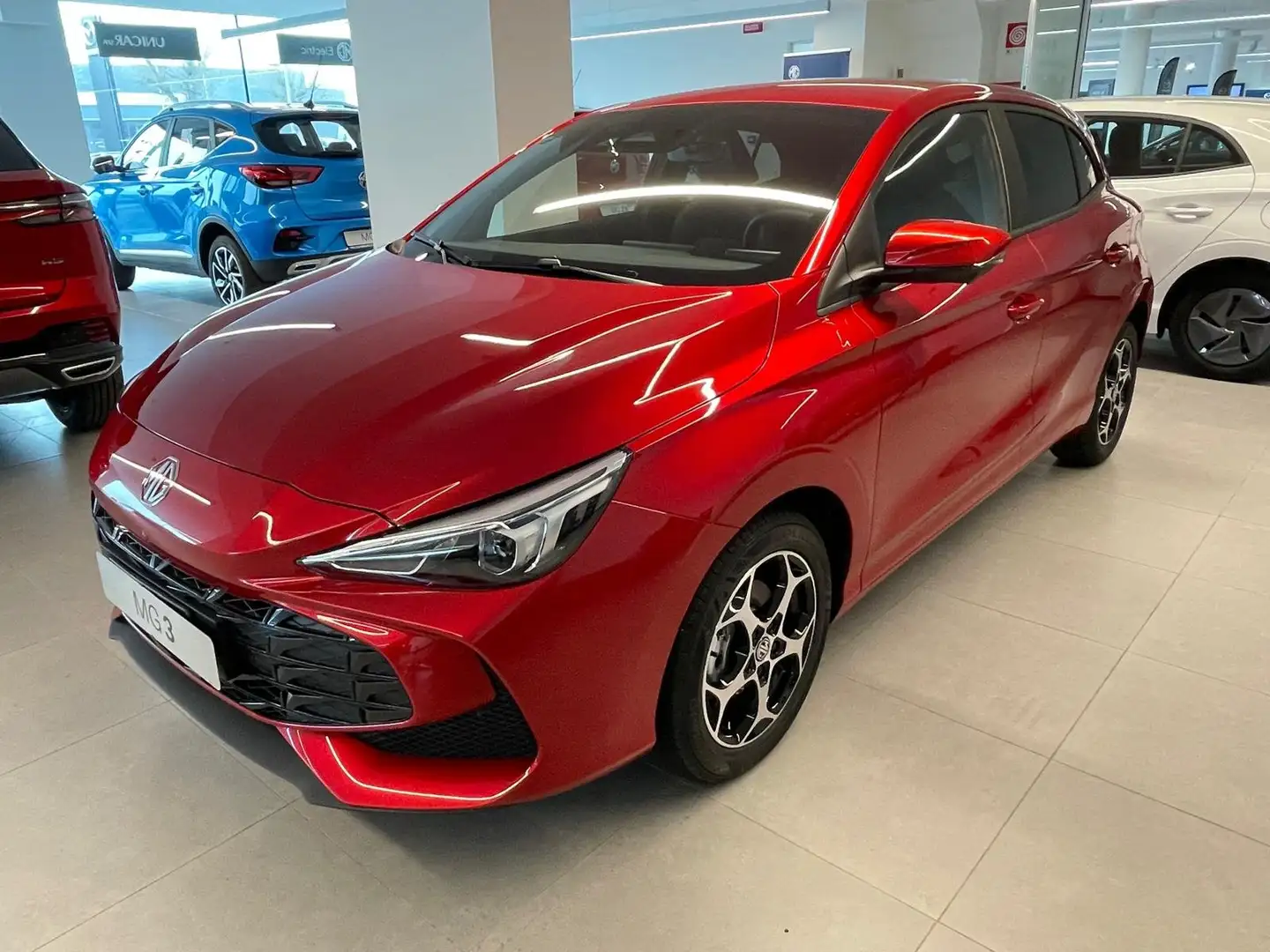 MG MG3 1.5 ibrida/benzina 195cv LUXURY DA IMMATRICOLARE Rouge - 1