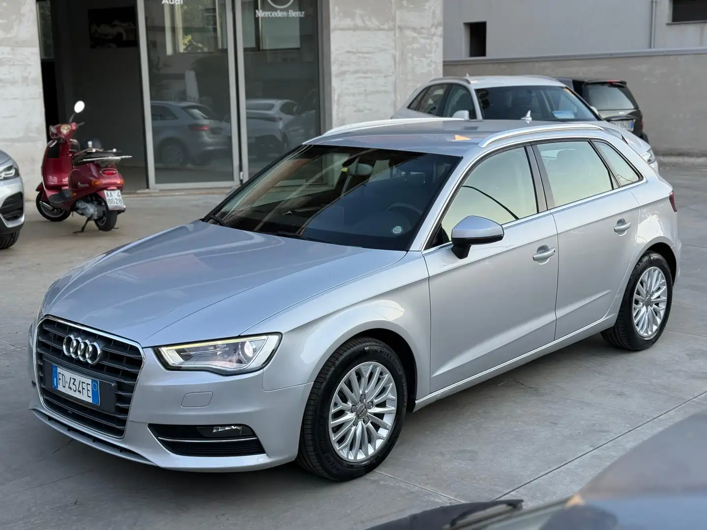 Audi A3 A3 Sportback 1.6 tdi 105 cv/CINGHIA DISTRI/PELLE/ Zilver - 1