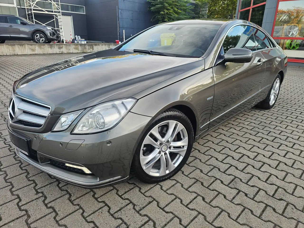 Mercedes-Benz E 350