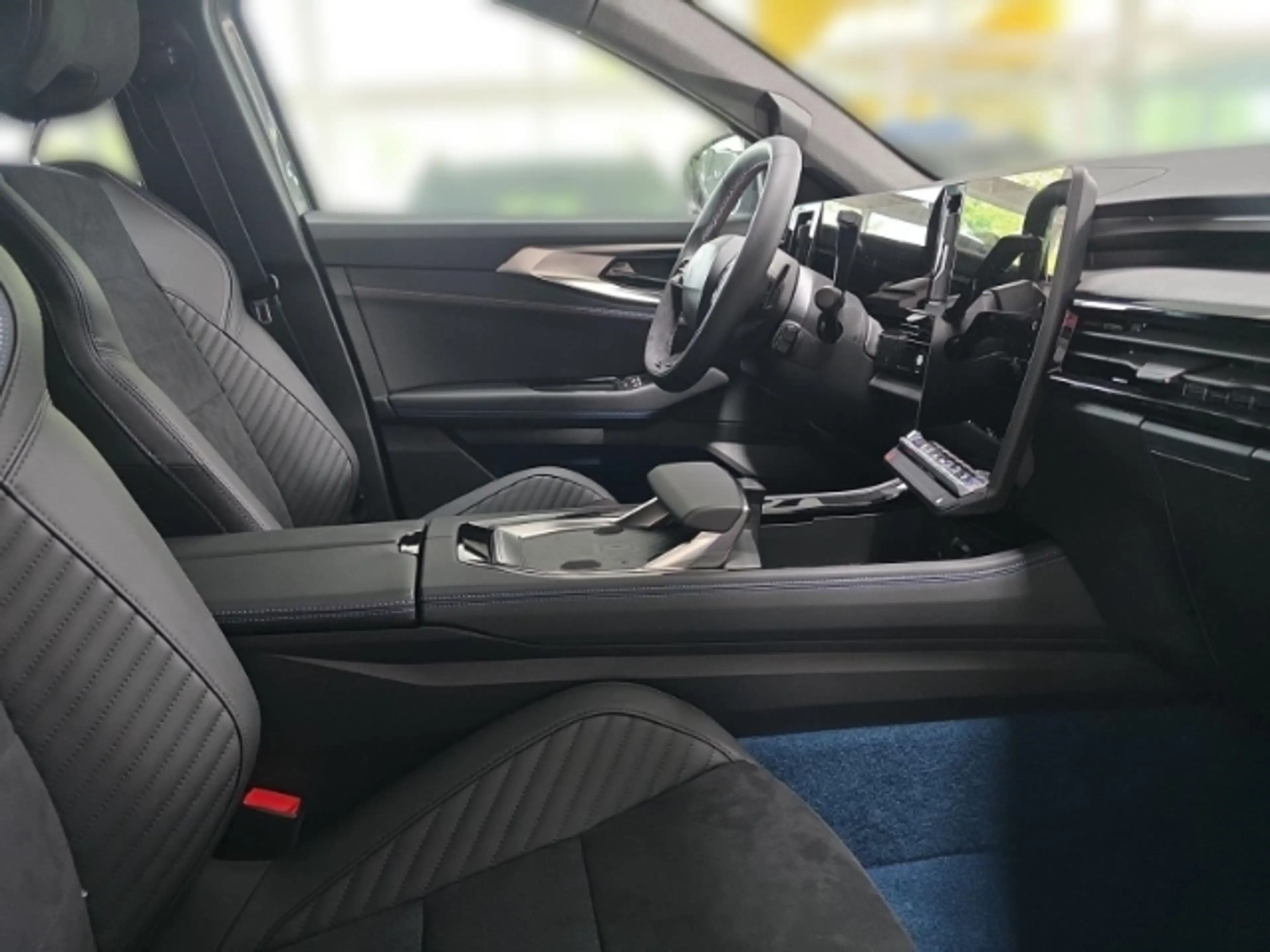 Renault Rafale Plug-in Atelier Alpine Hyper Hybrid E-Tech 4x4 300 — photo 14
