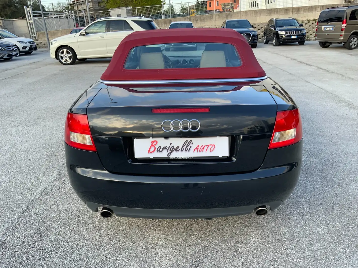 Audi A4 Cabriolet 1.8 T 20V cat Zwart - 2
