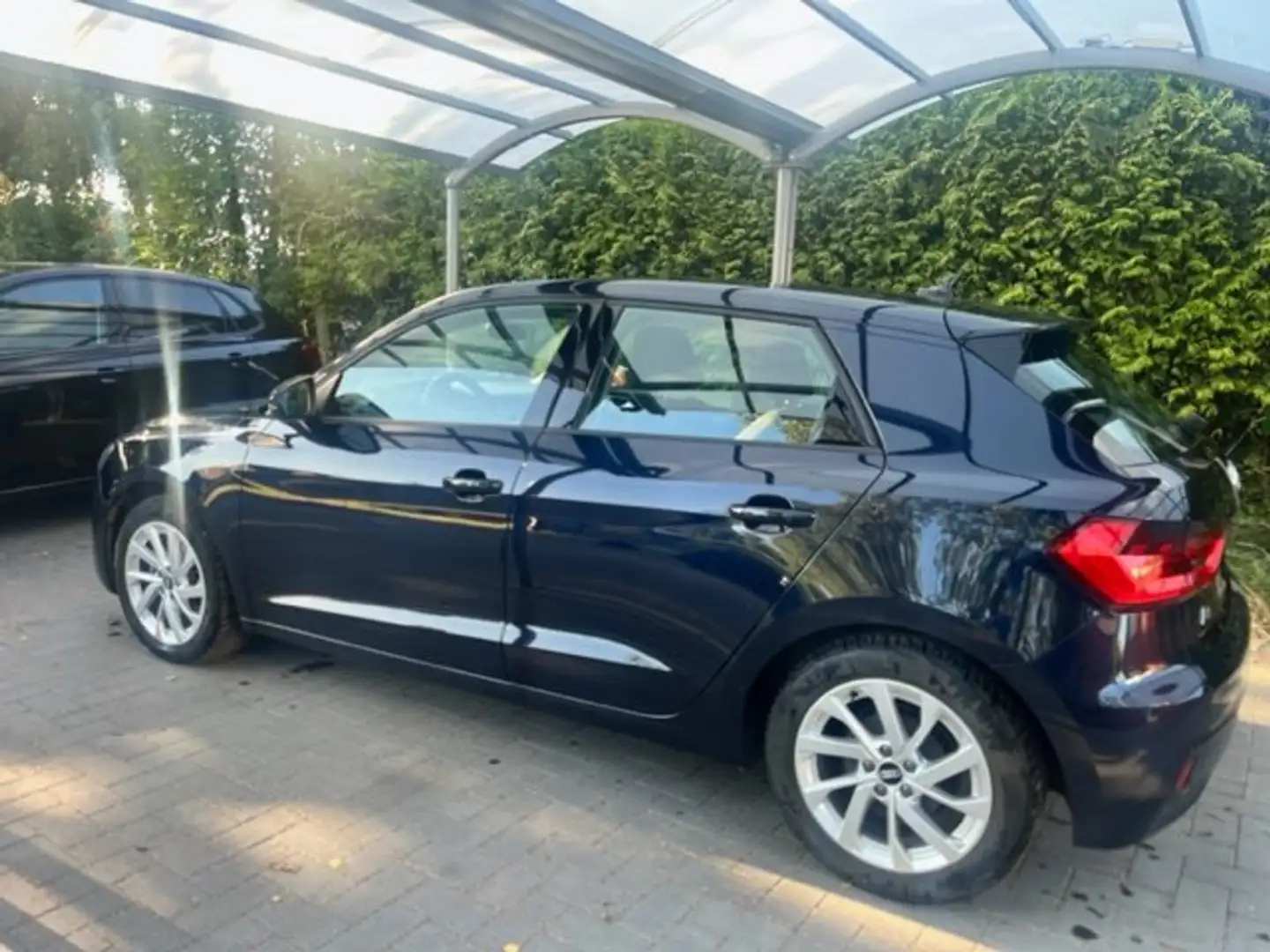 Audi A1 A1 25 TFSI advanced,Matrix led lichten,Dynamisch Bleu - 1