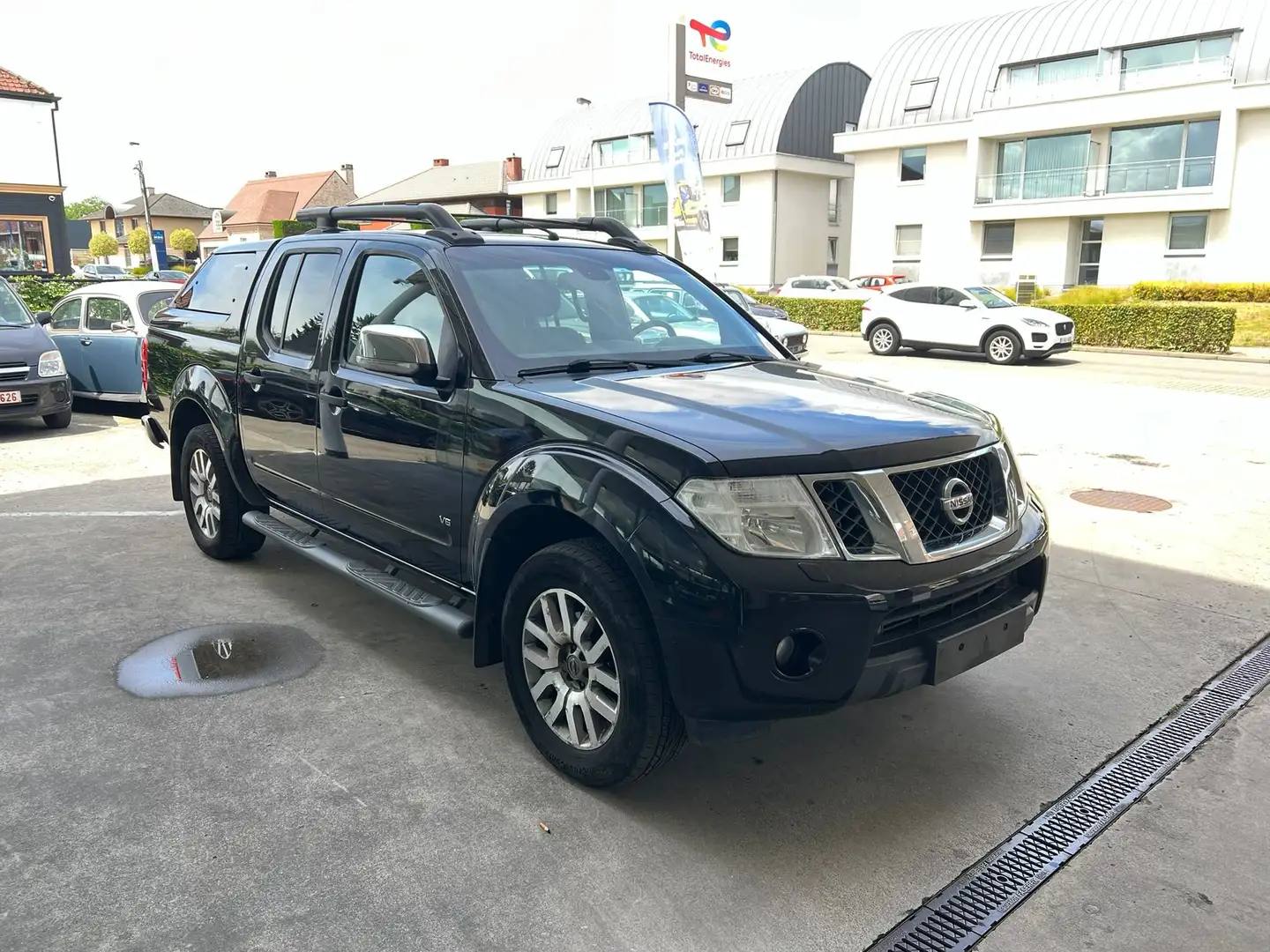 Nissan Navara Navara 3.0 dCi V6 4x4 LE Exec.Pack+IT DPF(E5) Noir - 2