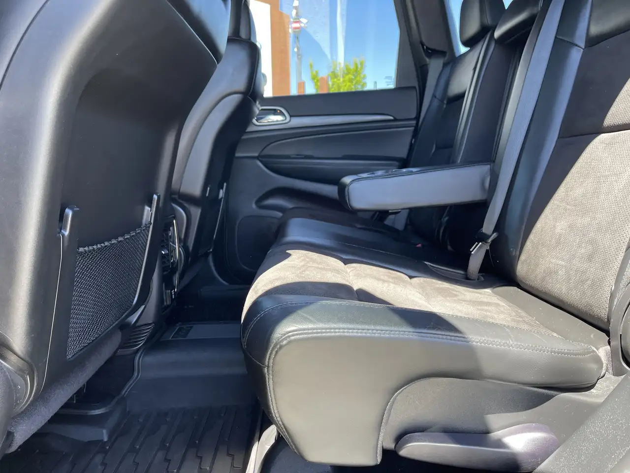 Jeep Grand Cherokee photo Jeep Grand Cherokee