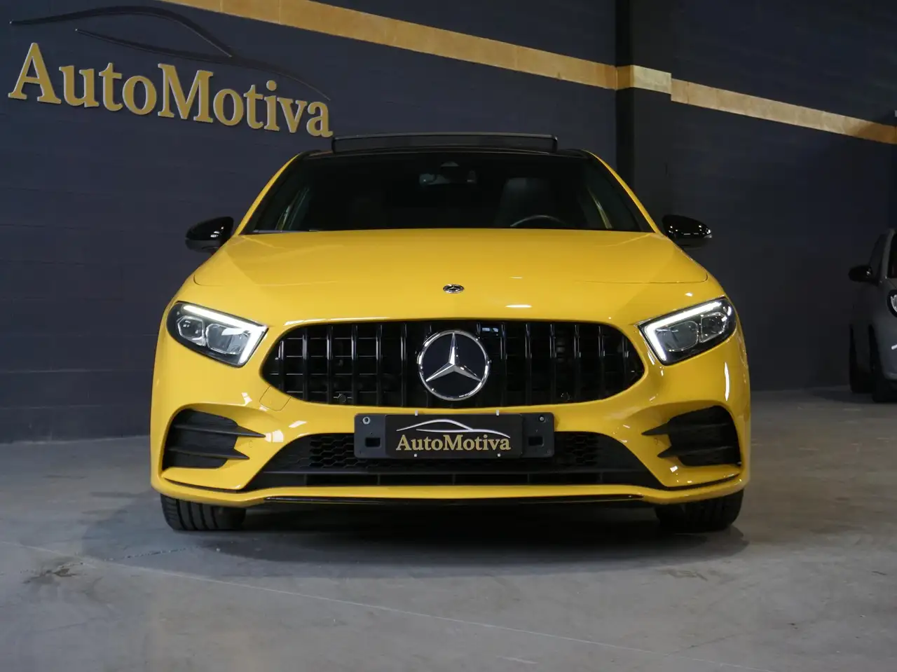 Mercedes-Benz A 200 A 200 Premium auto 3