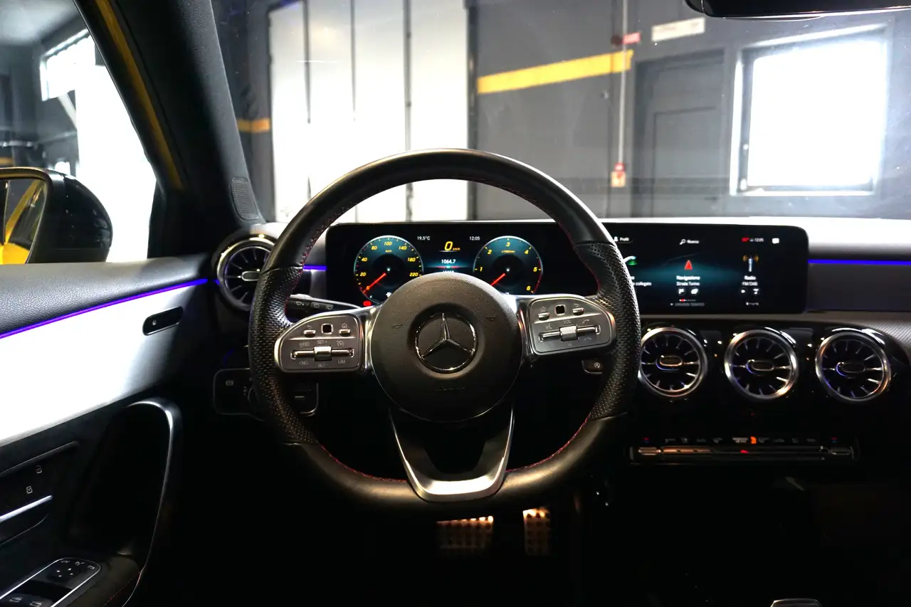 Mercedes-Benz A 200 A 200 Premium auto 13