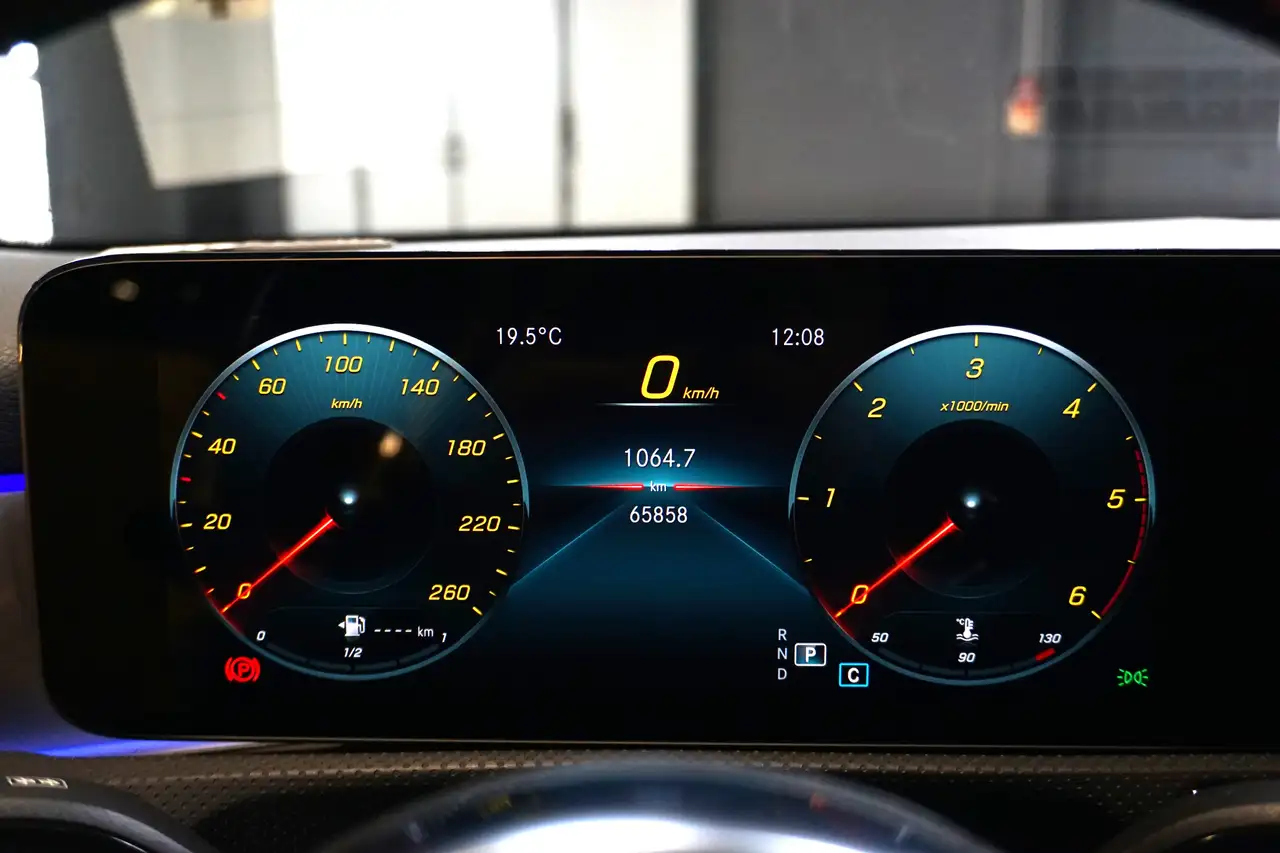 Mercedes-Benz A 200 A 200 Premium auto 14
