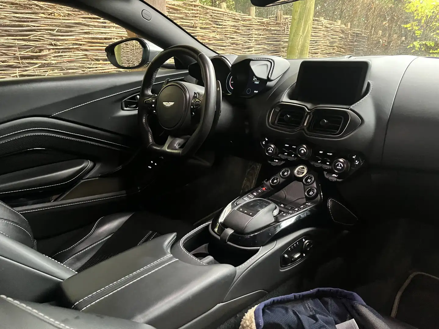 Aston Martin Vantage Vantage 4.0 BiT - 2