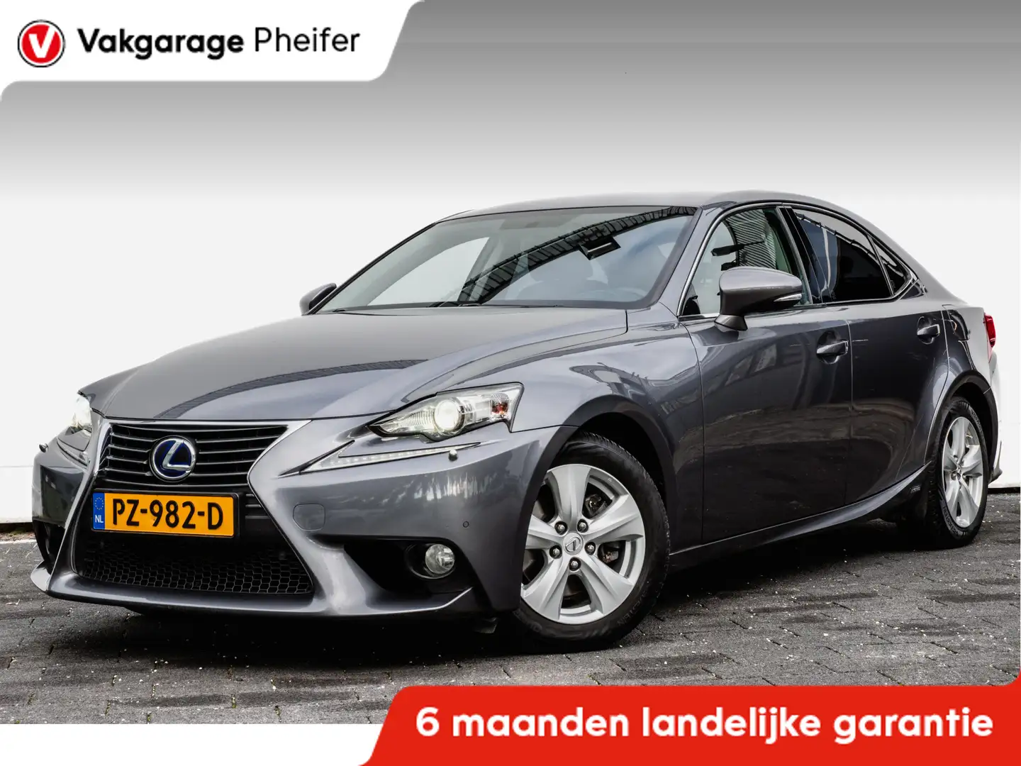 Lexus IS 300 300h Edition Full map navigatie/ Cruise control/ D Grijs - 1