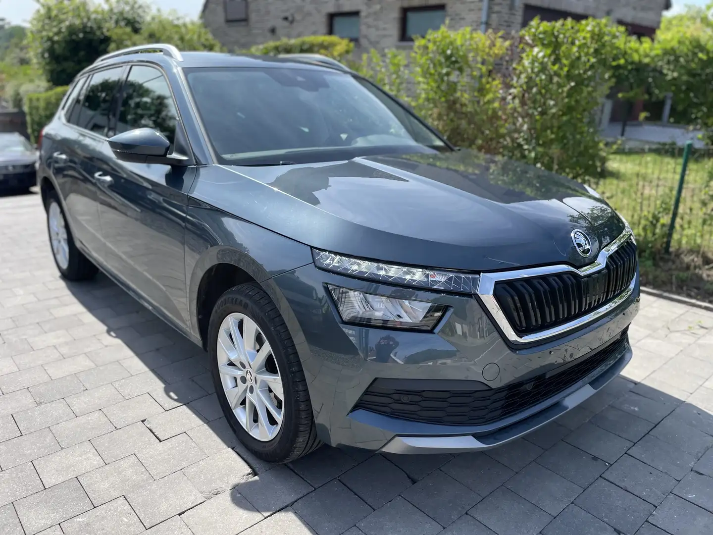 Skoda Kamiq Kamiq 1.5 TSI Ambition Gris - 1