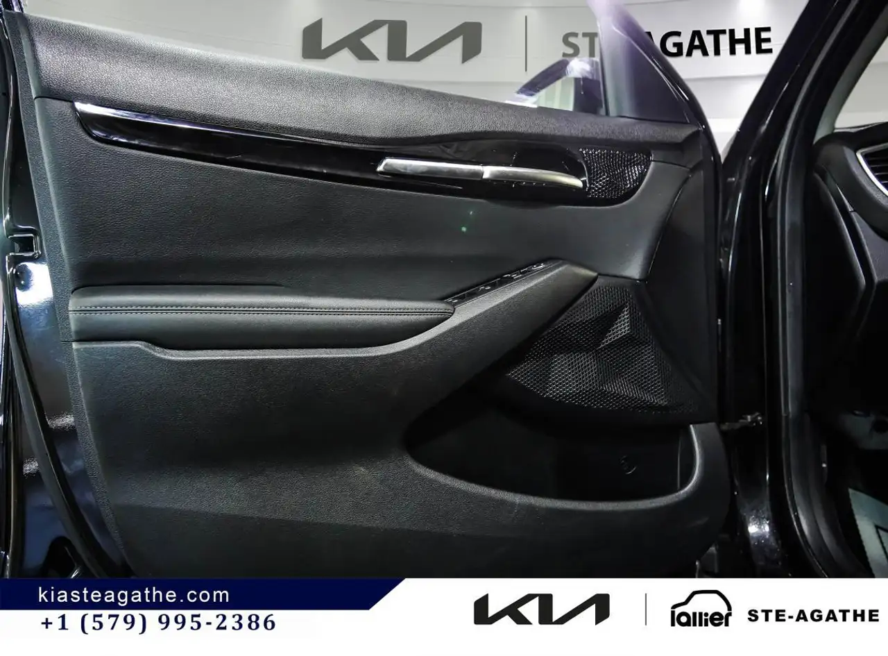 Kia Seltos снимка Kia Seltos