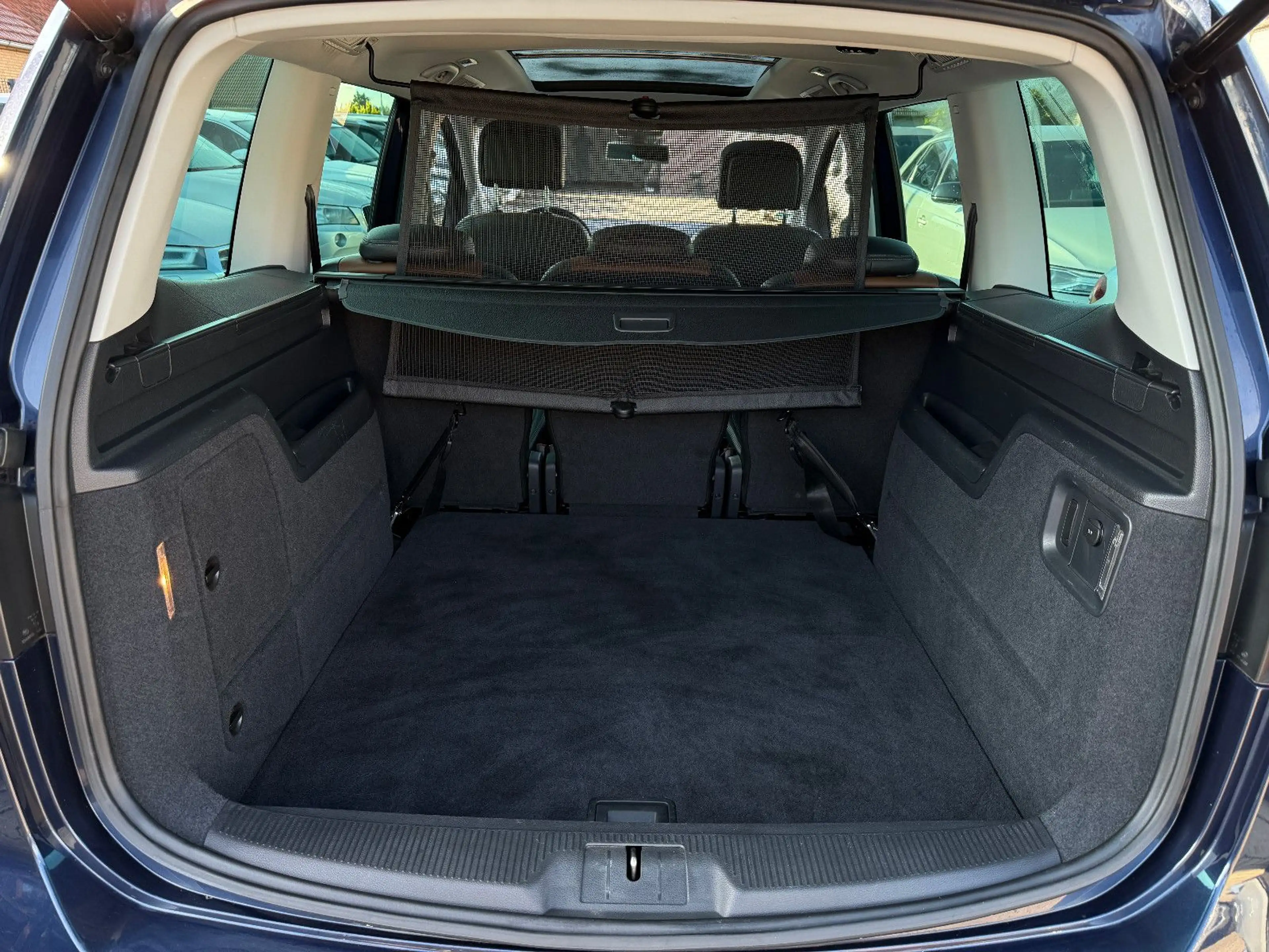 Volkswagen Sharan 1,4 TSI Highline, Kamera, Leder, TÜV neu — photo 12