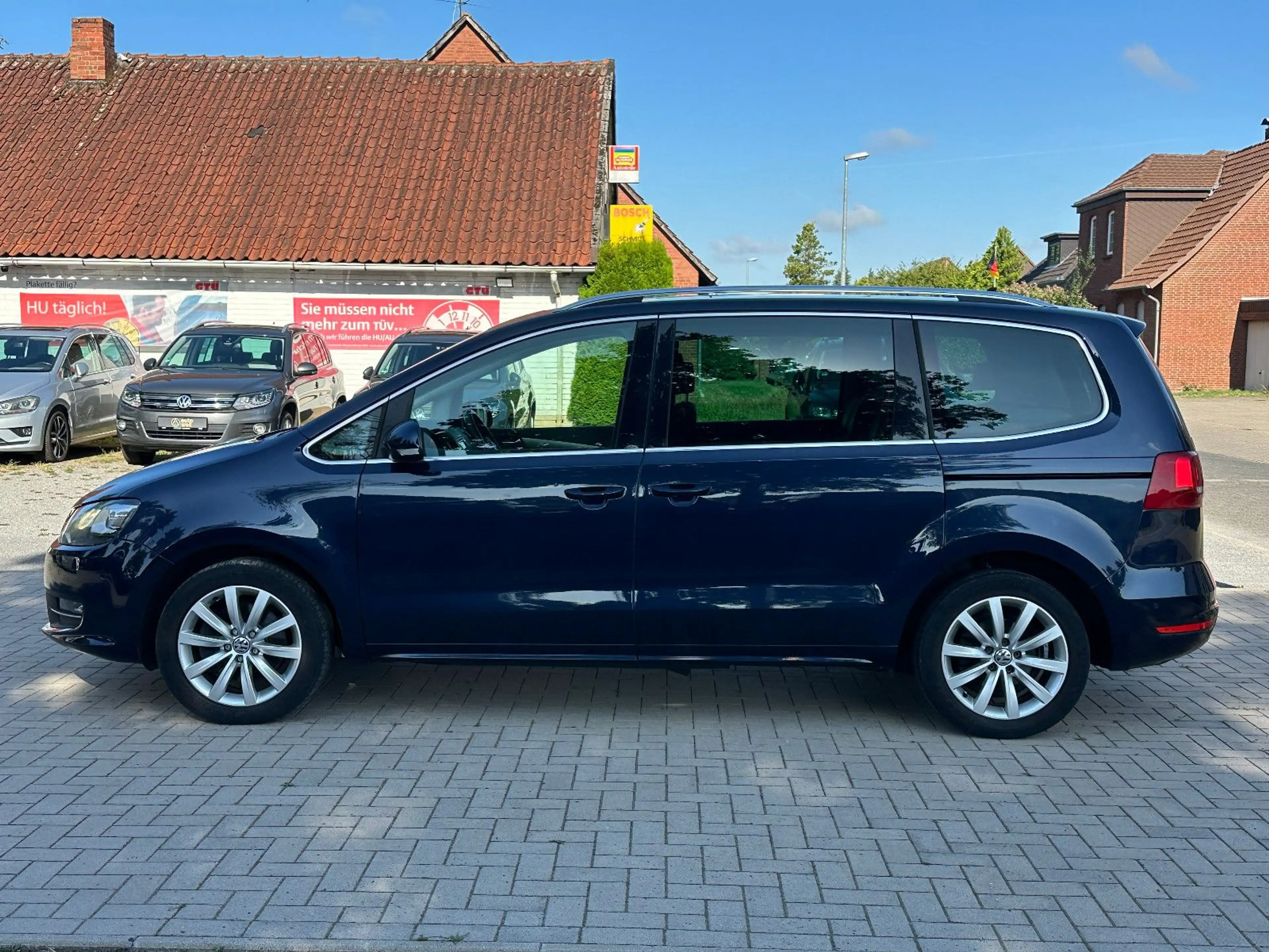 Volkswagen Sharan 1,4 TSI Highline, Kamera, Leder, TÜV neu — photo 2
