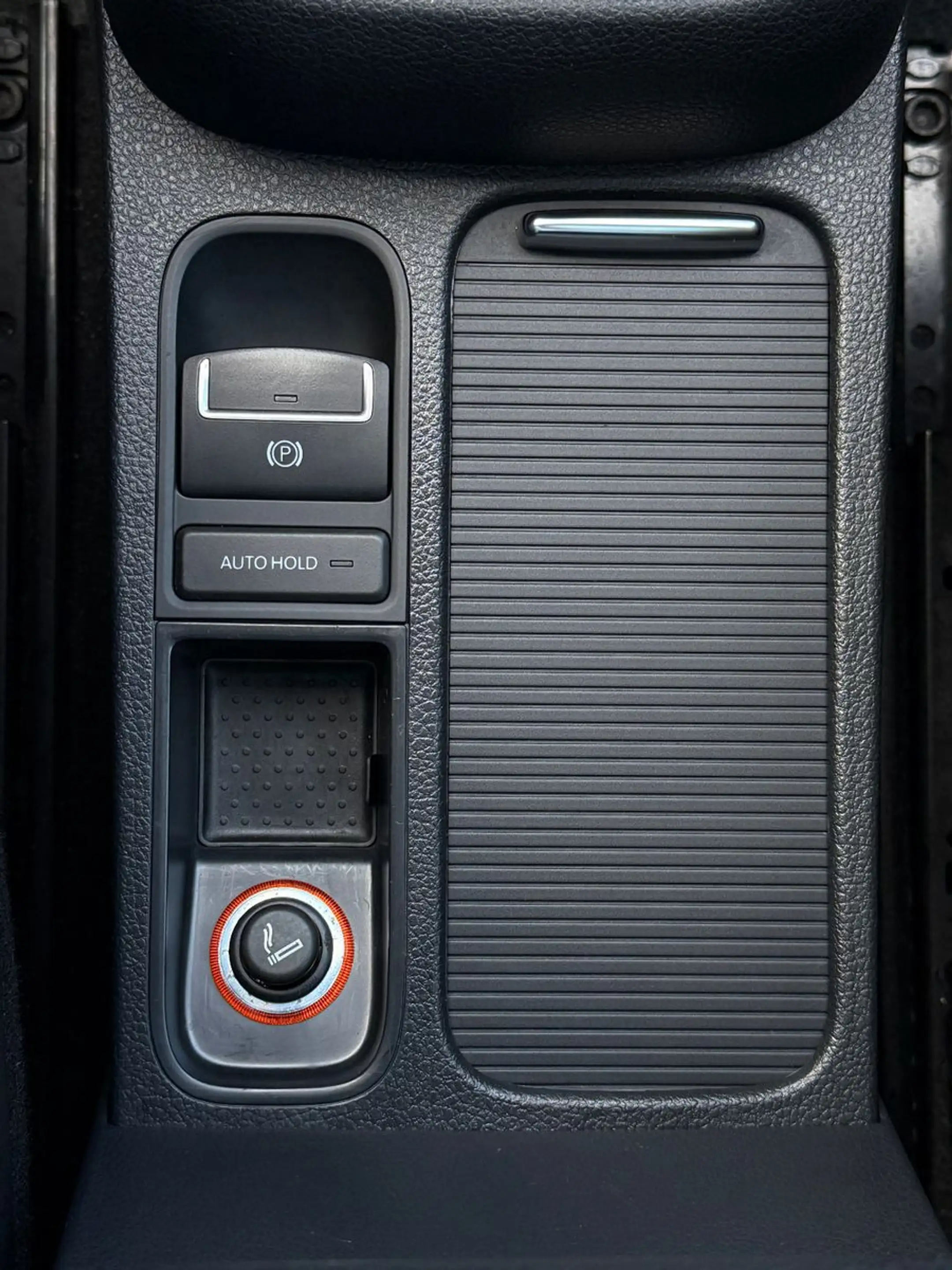 Volkswagen Sharan 1,4 TSI Highline, Kamera, Leder, TÜV neu — photo 32