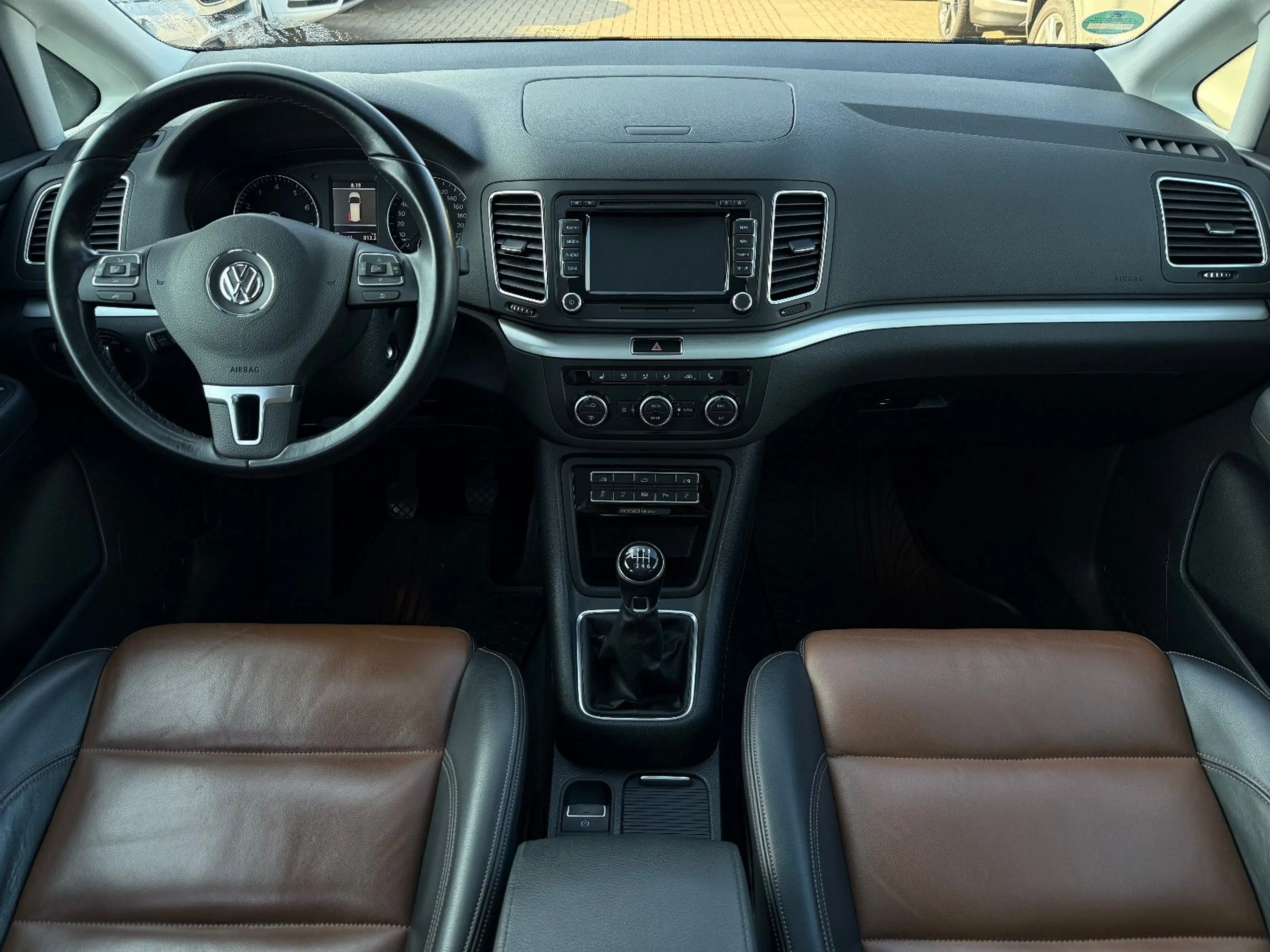 Volkswagen Sharan 1,4 TSI Highline, Kamera, Leder, TÜV neu — photo 23