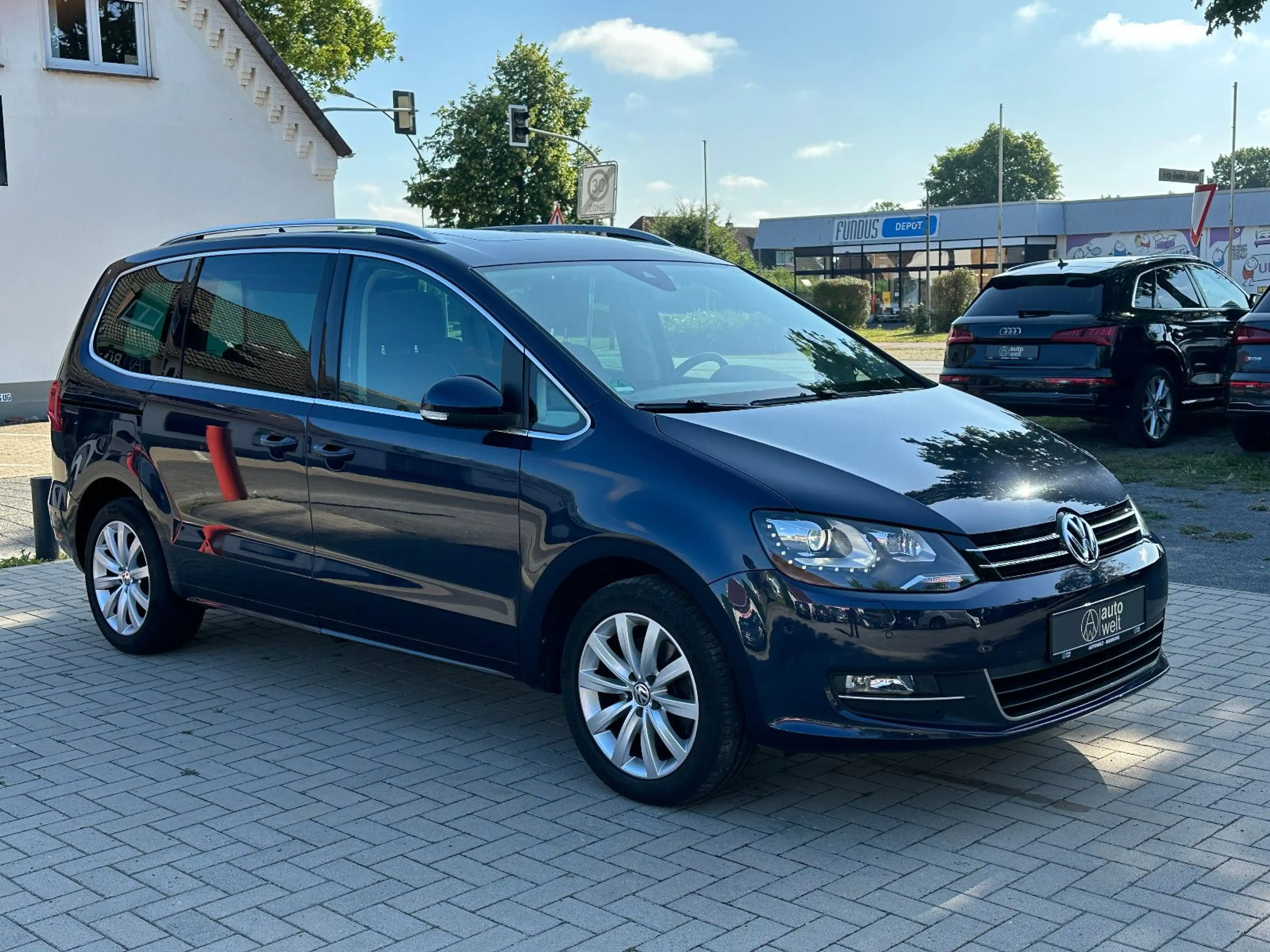 Volkswagen Sharan 1,4 TSI Highline, Kamera, Leder, TÜV neu — photo 7