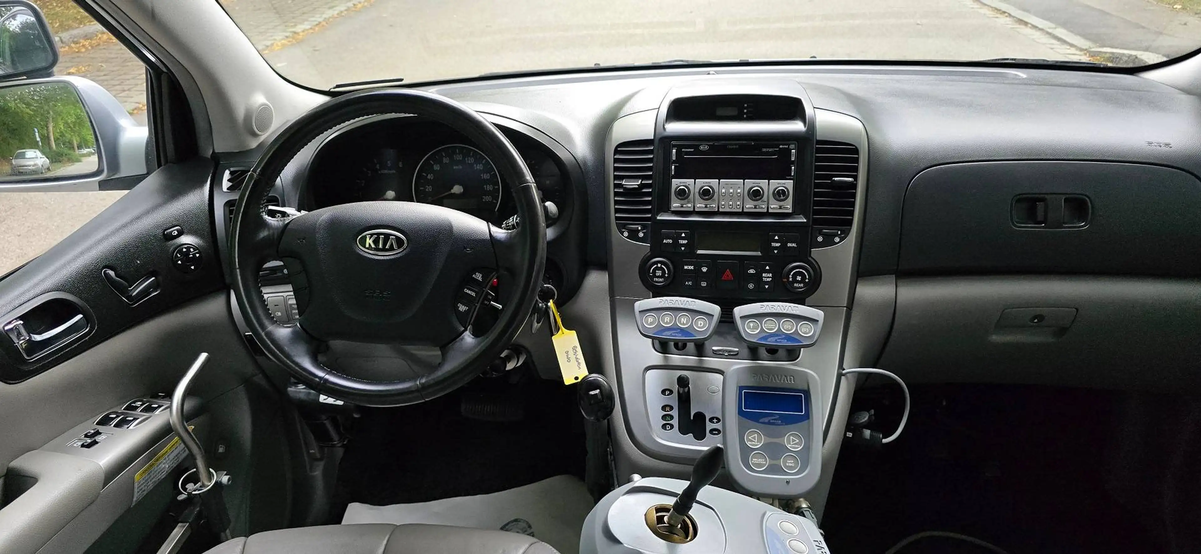Kia Carnival Carnival Diesel 2.9 CRDi DPF Aut. EX*Behindertenfahrzeug*PARAVAN*Km 13.863 — photo 15