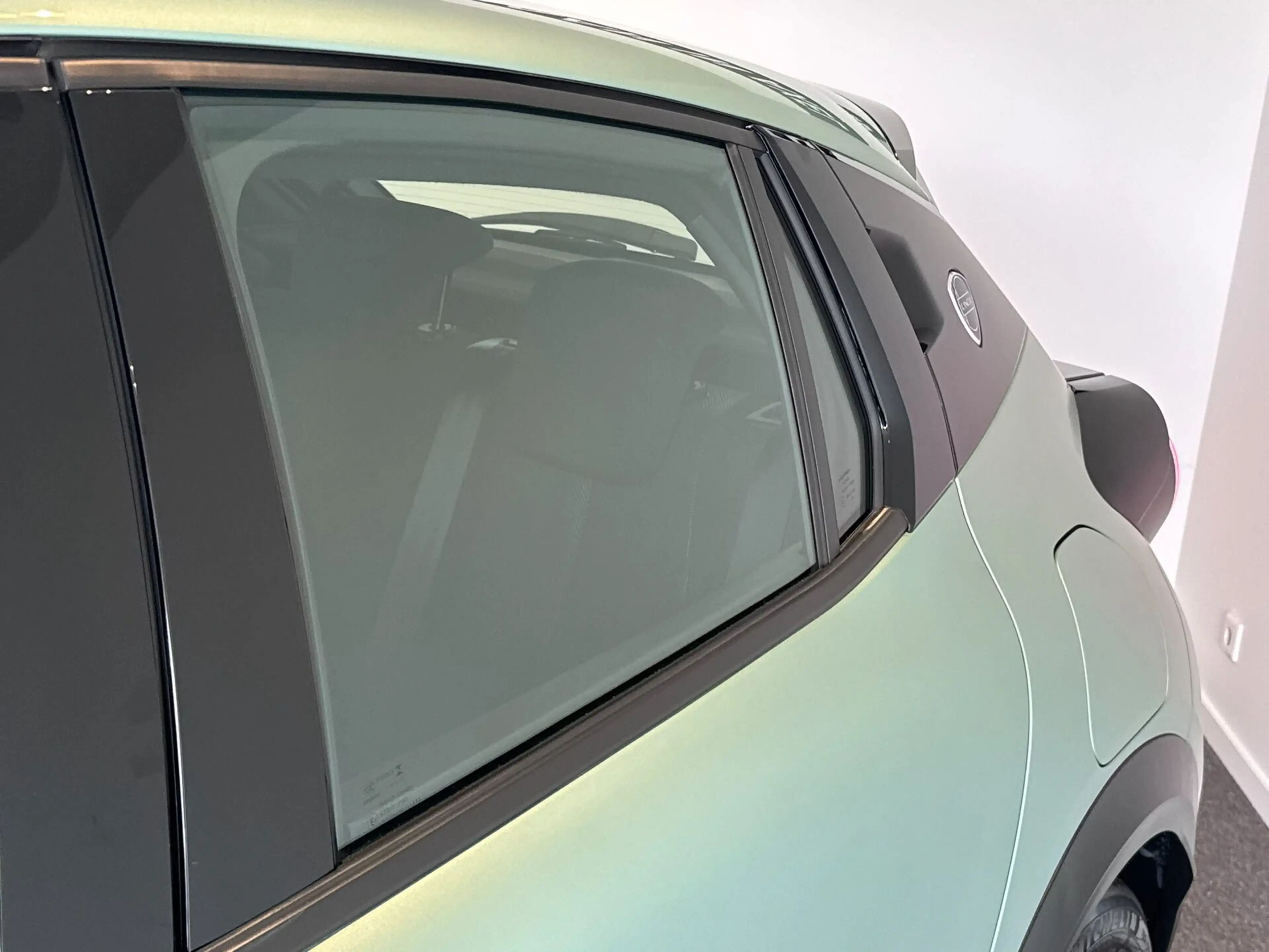 Lancia Ypsilon 1.2 Turbo Hybrid — photo 11